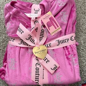 Juicy Couture Pink Velour 2 piece pajama set